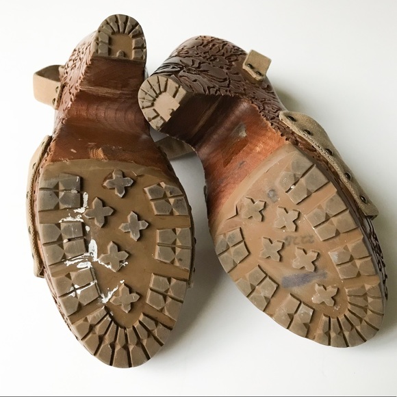 Stella McCartney • carved wooden wedges - Picture 4 of 5